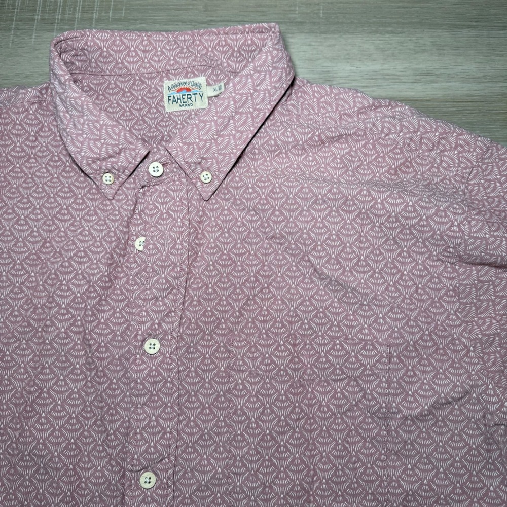 Faherty Stretch Playa Shirt Mens XL Pinkv Geometric All over‎ print button Down
